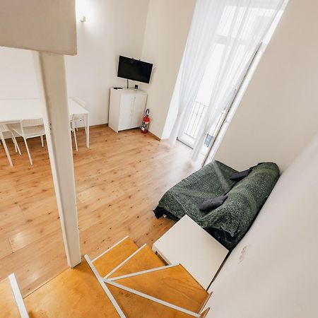 ナポリ Ale & Tizy House Bed & Breakfast エクステリア 写真