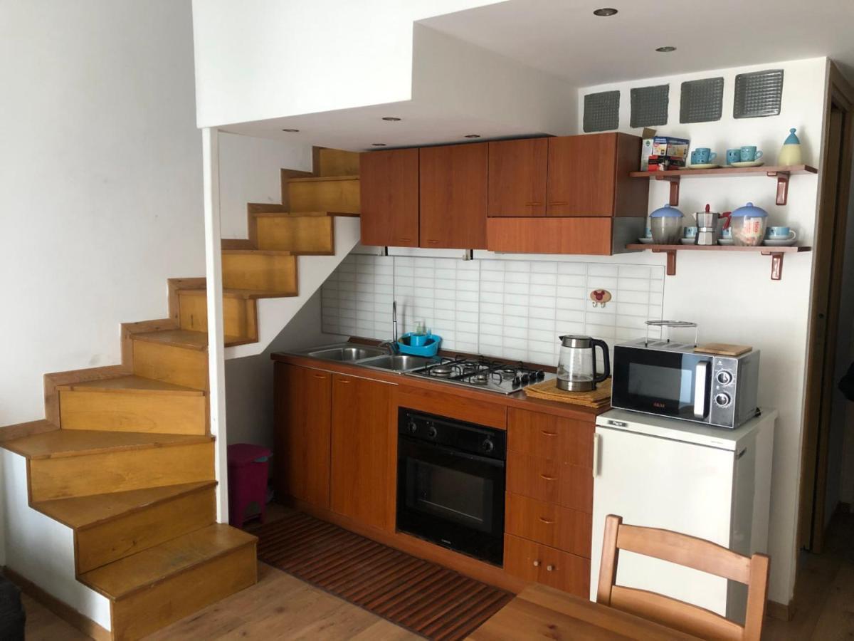 ナポリ Ale & Tizy House Bed & Breakfast エクステリア 写真