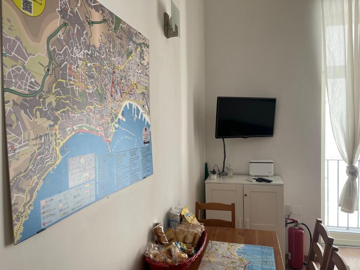 ナポリ Ale & Tizy House Bed & Breakfast エクステリア 写真