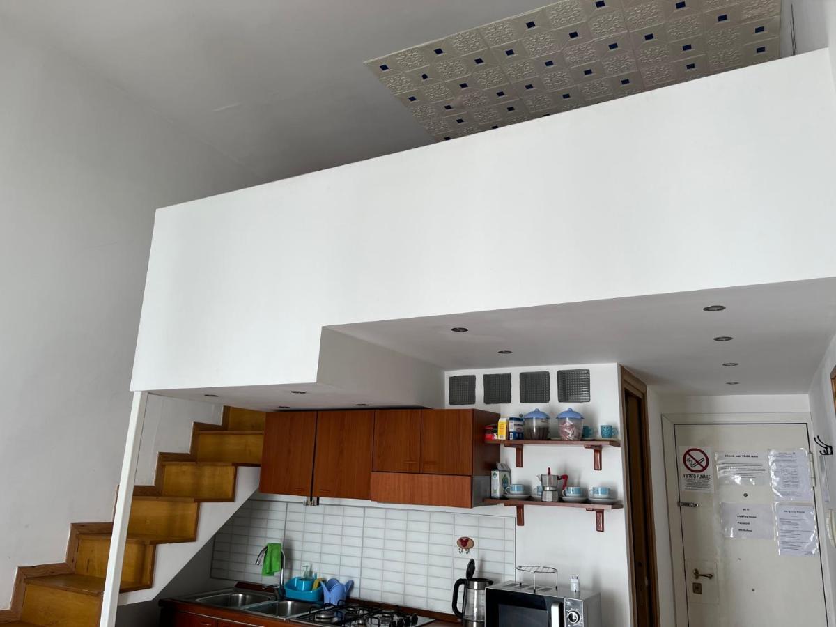 ナポリ Ale & Tizy House Bed & Breakfast エクステリア 写真