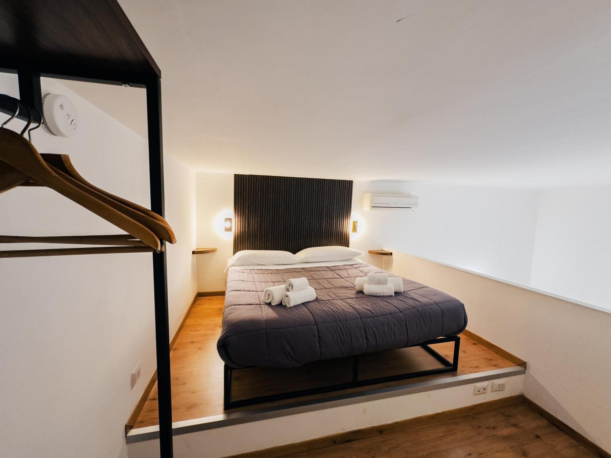 ナポリ Ale & Tizy House Bed & Breakfast エクステリア 写真