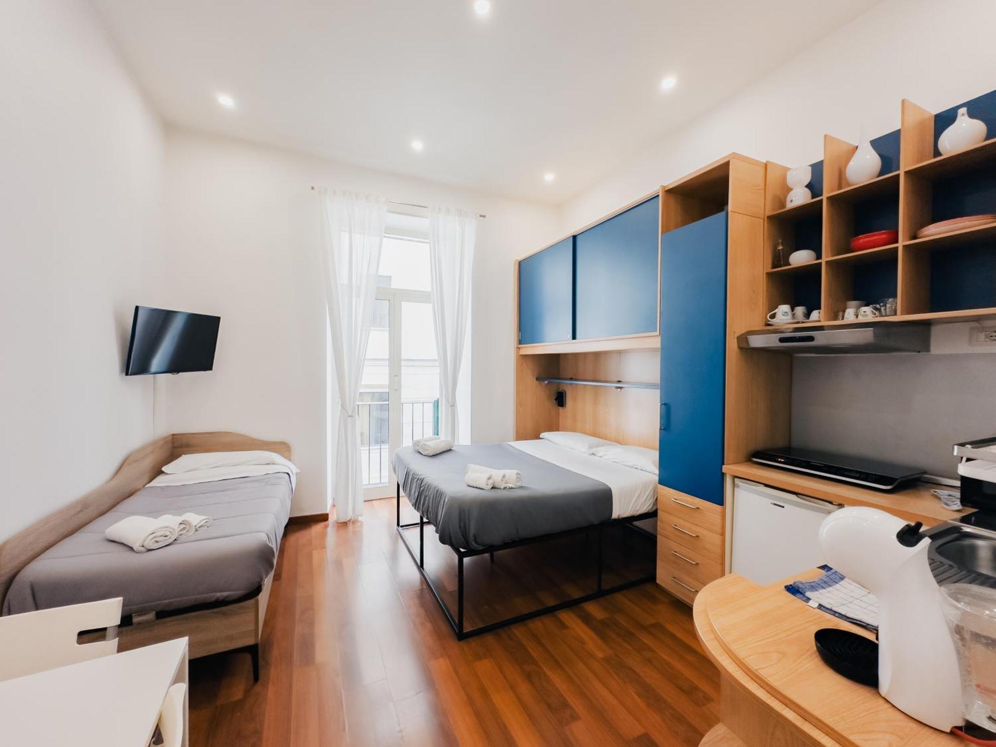 ナポリ Ale & Tizy House Bed & Breakfast エクステリア 写真