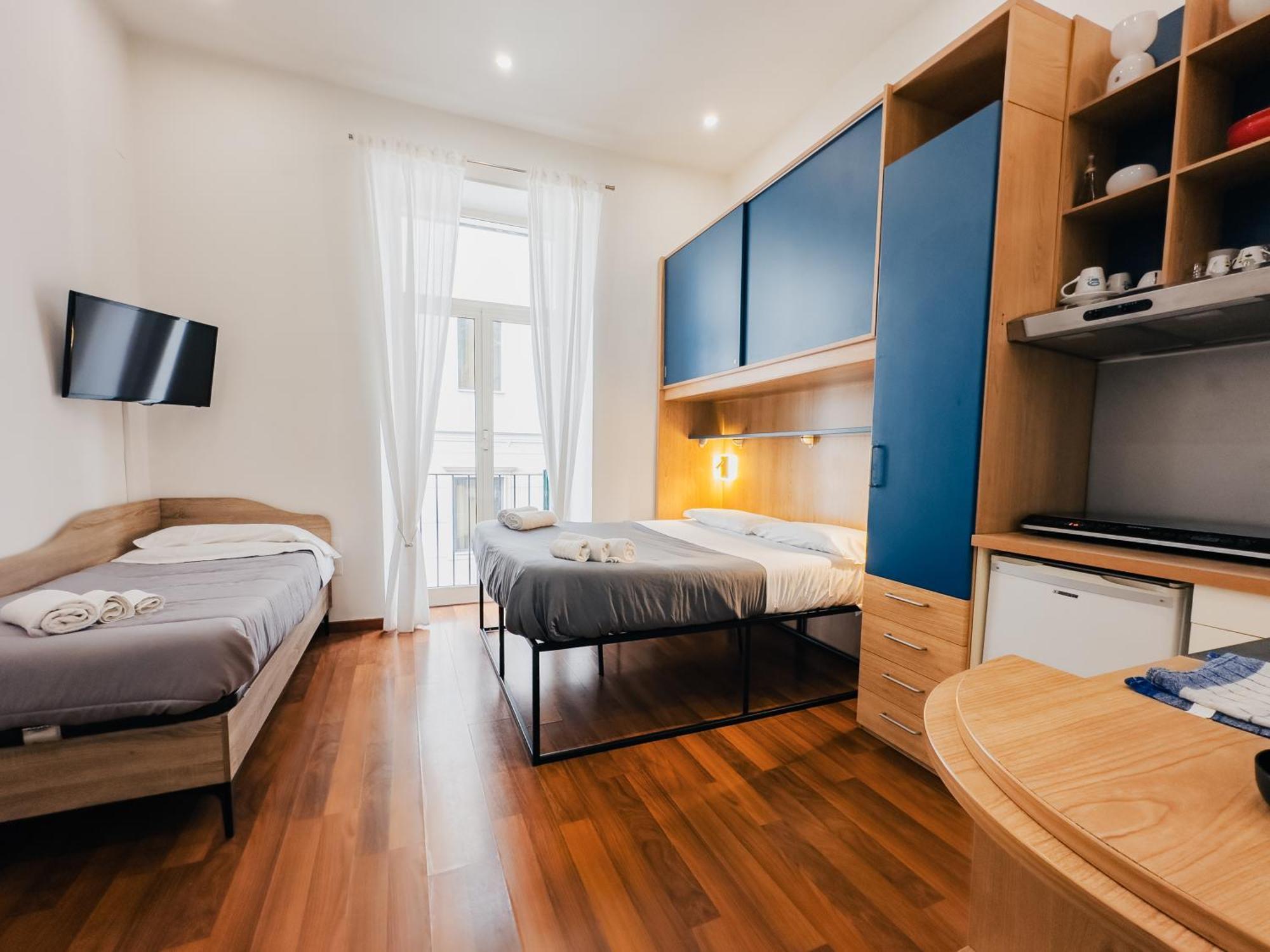 ナポリ Ale & Tizy House Bed & Breakfast エクステリア 写真